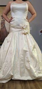 Priscilla of Boston strapless wedding dress